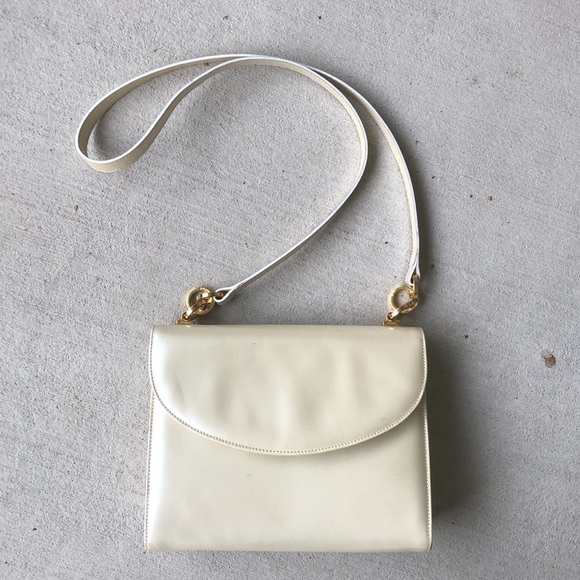 Vintage - SALVATORE FERRAGAMO #L 21 1515 Leather Crossbody Shoulder Bag - Picture 2 of 12